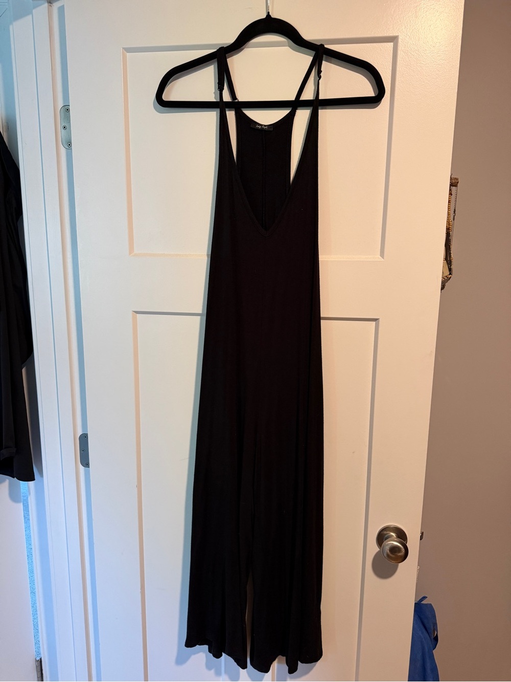 Black Women's Sleeveless Maxi Dress with Strappy Back
